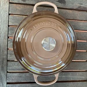 Le Creuset (Dutch Oven)